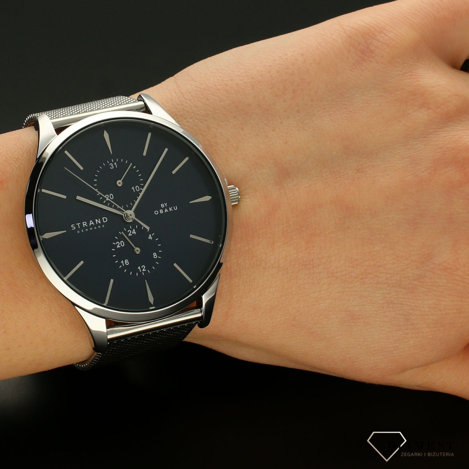 Zegarek męski Strand Beaufort S703GMCLMC. Strand Beaufort to elegancki zegarek męski z oryginalną, granatową tarczą. Zegarek posiada indeksy w kolorze srebra.55.jpg