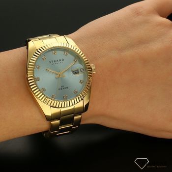 Zegarek damski na bransolecie w kolorze żółtego złota z błękitną tarczą i błyszczącymi indeksami Strand S721LDVLSV.  (5).jpg