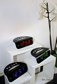 Budzik elektroniczny LCD z czerwonym wyświetlaczem JVD SB1709.1✓ Budzik sieciowy na prąd z alarmem i drzemką ✓Zegarek, budzik na prąd (2).JPG