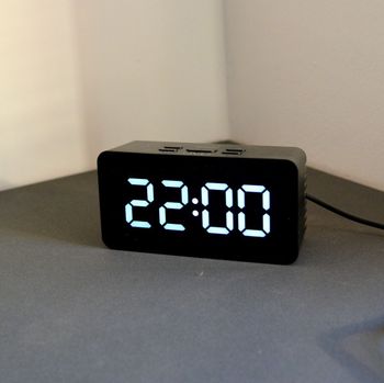 Zegar budzik LED JVD SB3658.4 z termometrem białe cyfry (3).JPG