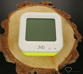 Budzik dla dziecka cyfrowy LCD JVD SB9909.1 limonkowy. Ciągłe wyświetlanie parametrów zapewnia podłączenie do wejścia USB ( kabel w zestawie). Wyraźny kolor obudowy oraz duże czytelne cyfry wyświetlaniad (.jpg