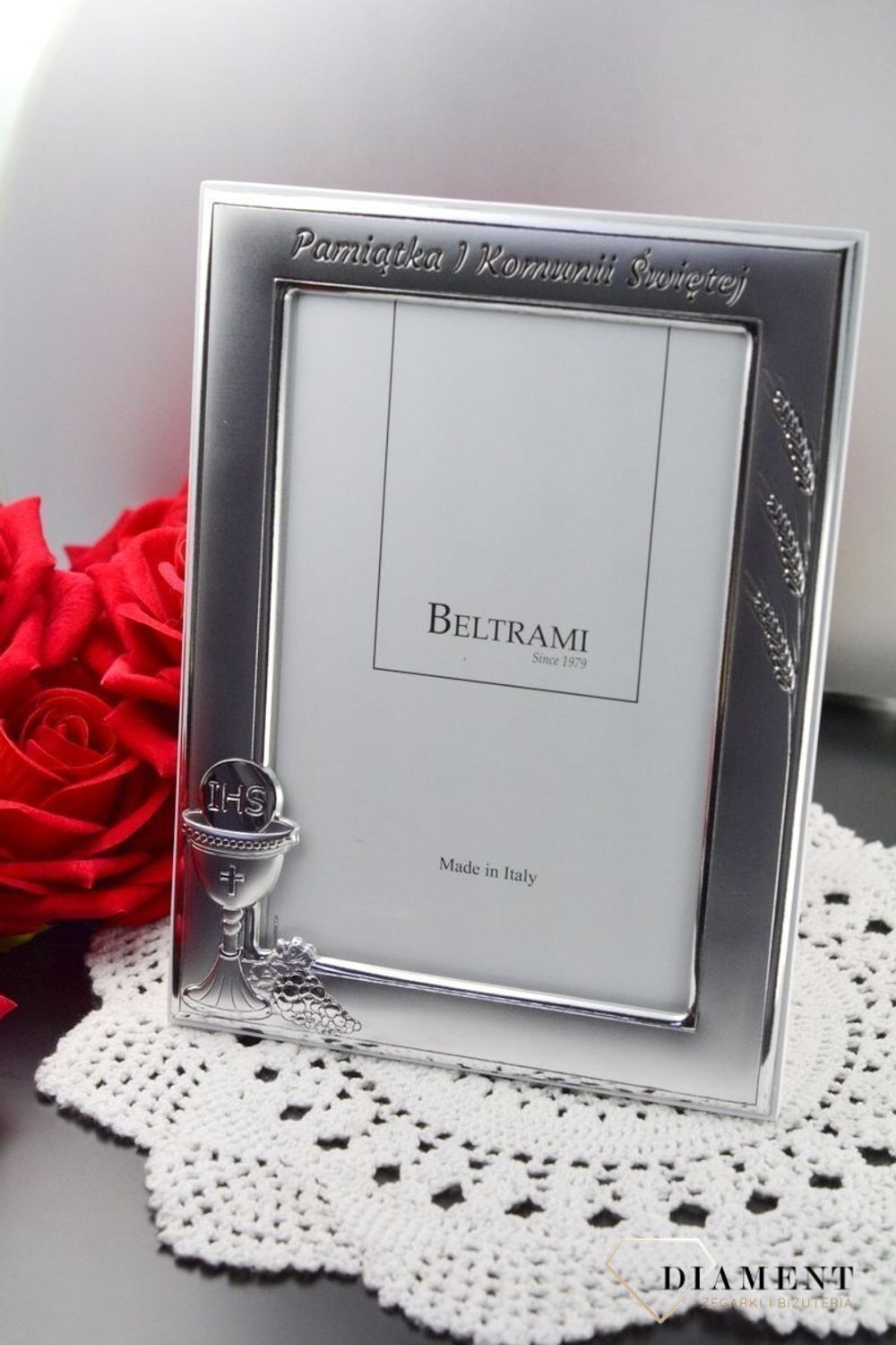 Srebrna ramka na zdjęcia Pamiątka Pierwszej Komunii Świętej SE6802RAM.3XL. Pamiątka I komunii. prezent na komunię. Ramka na zdjęcie komunijne. Darmowy grawer..jpg