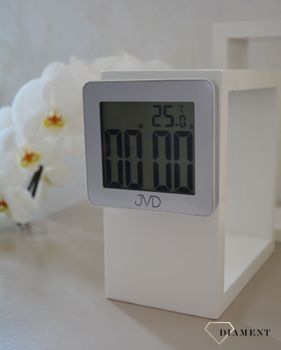 Zegar z wyświetlaczem wyposażony w funkcje alarmu, godziny, termometrem oraz stoper. Zegar zasilany na baterię (12).JPG