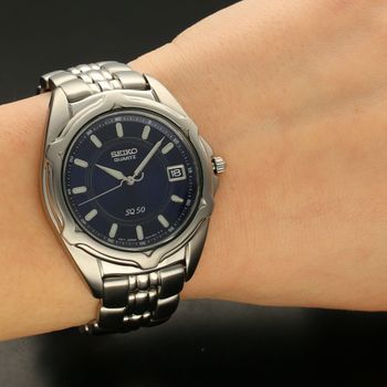 Zegarek męski na bransolecie z niebieską tarcza Seiko SJR003P1  (5).jpg
