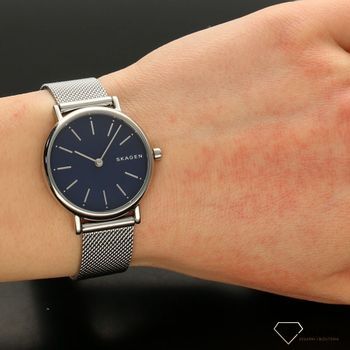 Zegarek damski na pięknej stalowej bransolecie z tarcza w kolorze niebieskiej. Idealny pomysł na prezent dla kobiety. Darmowa wysyłka! Zapraszamy!  (5).jpg