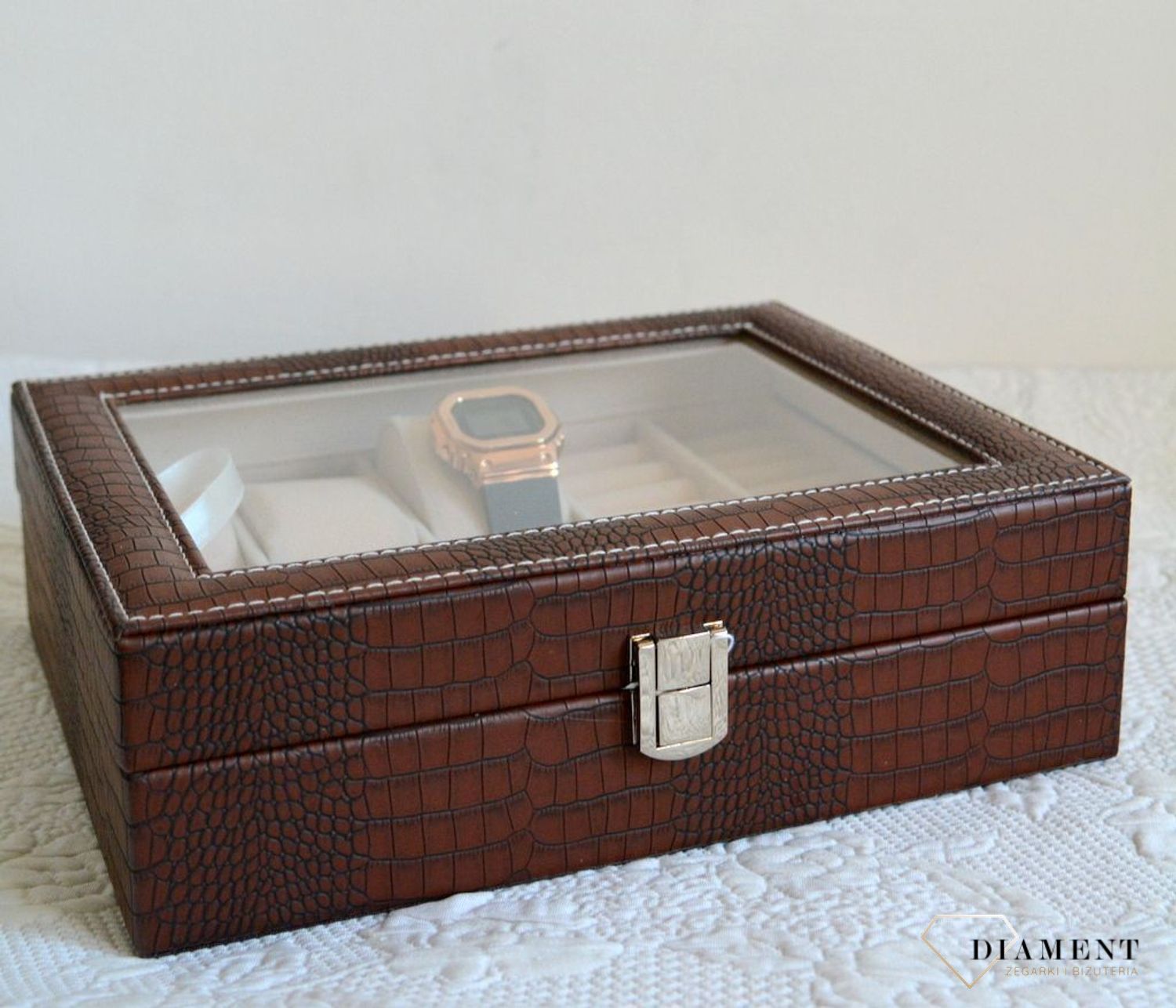 Szkatułka na biżuterię i zegarki w kolorze brązowym SP-1814A21 (1).jpeg