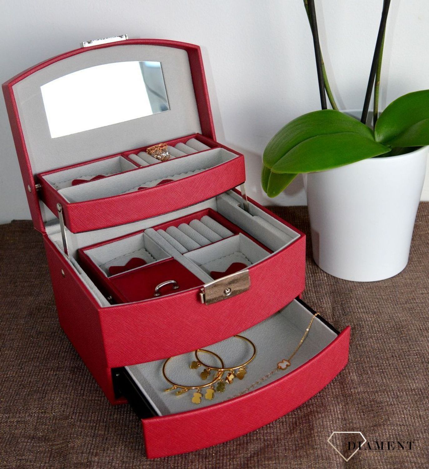 Szkatułka na biżuterię damska w kolorze fuksji 3 poziomowa SP-270A7. Szkatułki do przechowywania biżuterii. Połączenie niezwyklej funkcjonalności i precyzji wykonania. Kuferki na biżuterię.  (1).JPG