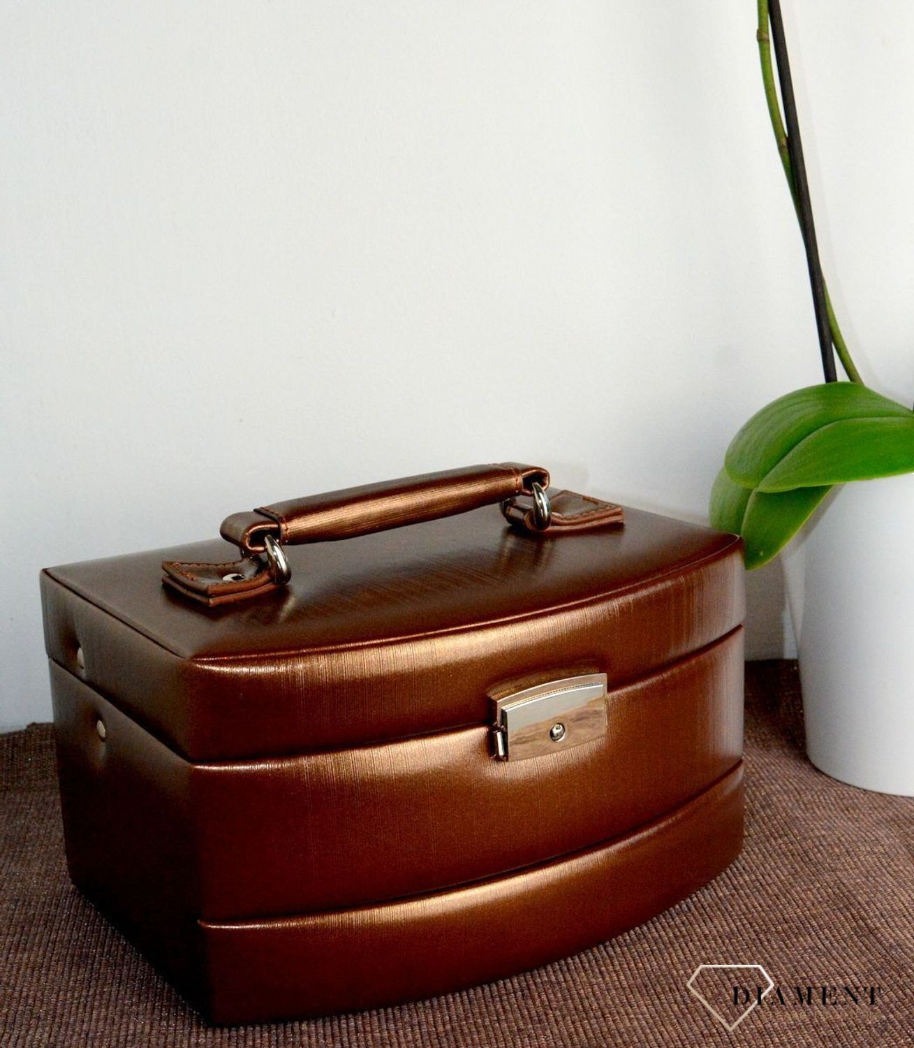 Szkatułka na biżuterię damska w kolorze brązowym 3 poziomowa SP-789A21. Szkatułki do przechowywania biżuterii. Połączenie niezwyklej funkcjonalności i precyzji wykonania (4).JPG