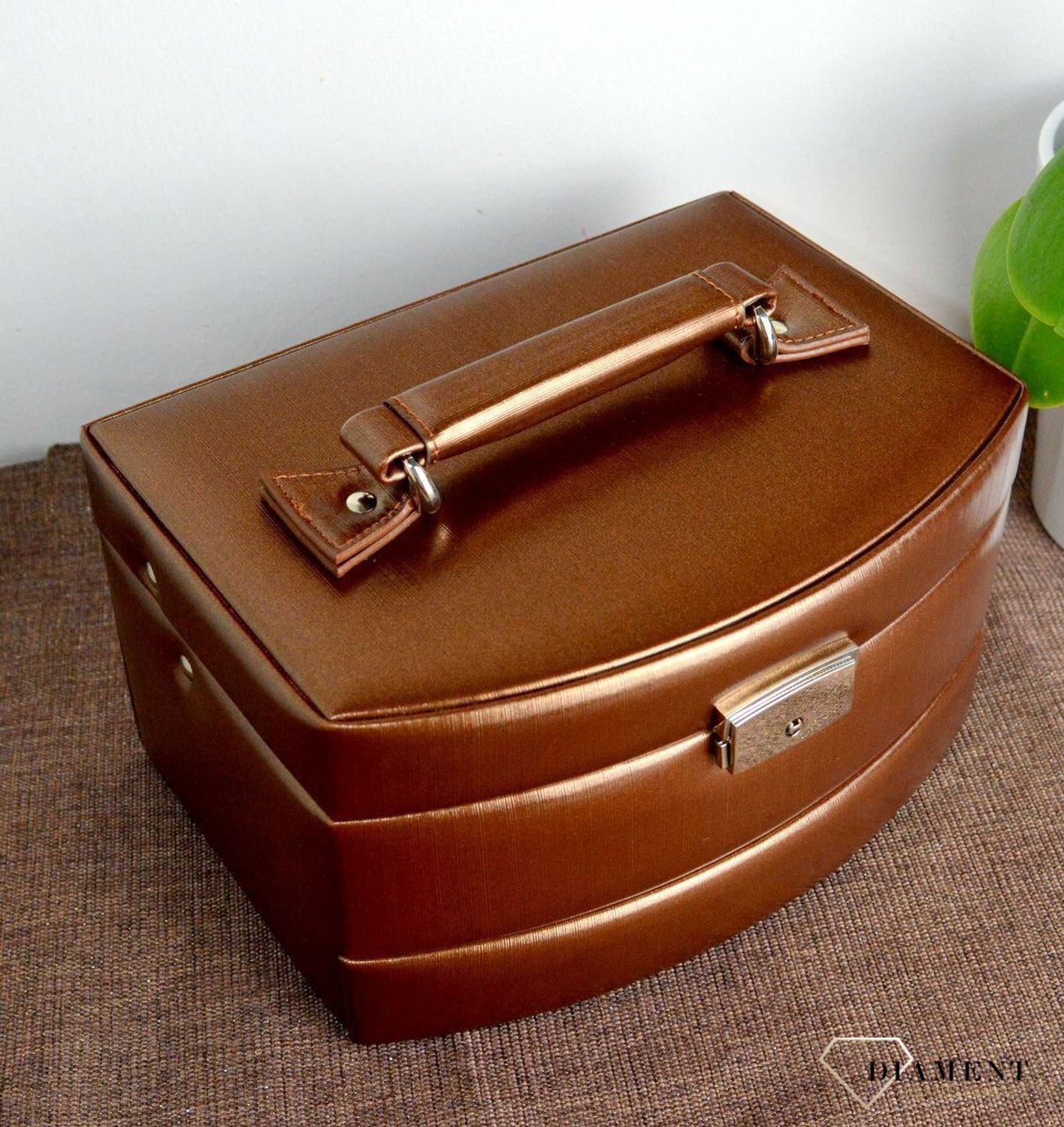 Szkatułka na biżuterię damska w kolorze brązowym 3 poziomowa SP-789A21. Szkatułki do przechowywania biżuterii. Połączenie niezwyklej funkcjonalności i precyzji wykonania (4).JPG