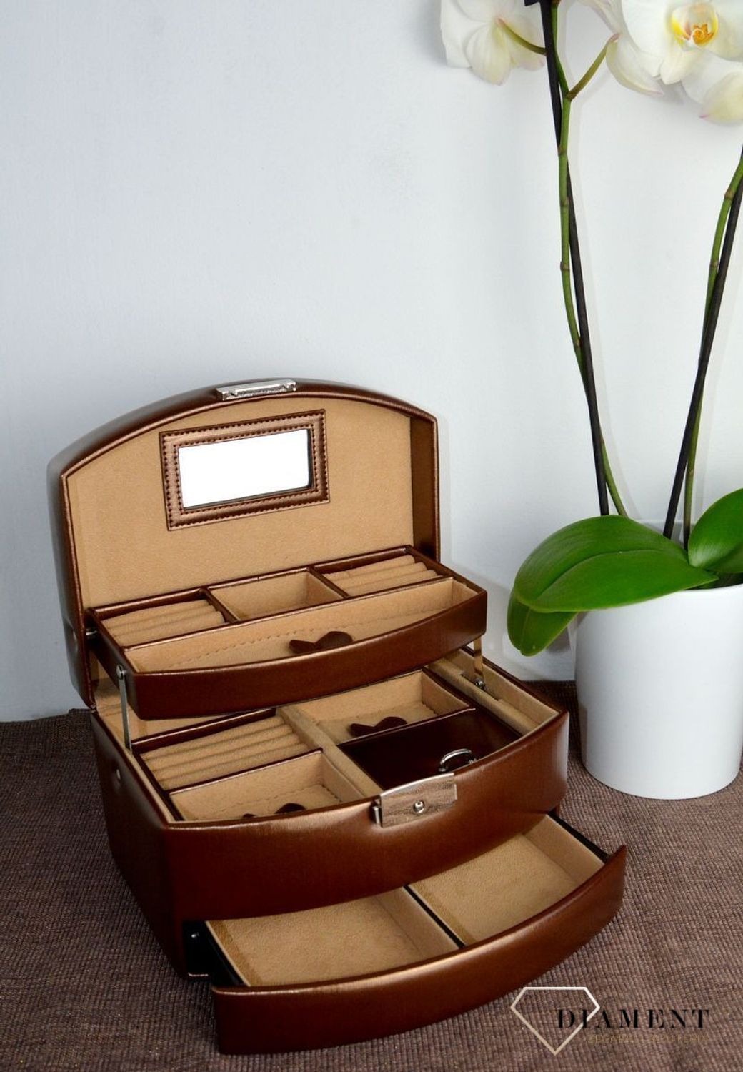 Szkatułka na biżuterię damska w kolorze brązowym 3 poziomowa SP-789A21. Szkatułki do przechowywania biżuterii. Połączenie niezwyklej funkcjonalności i precyzji wykonania (4).JPG