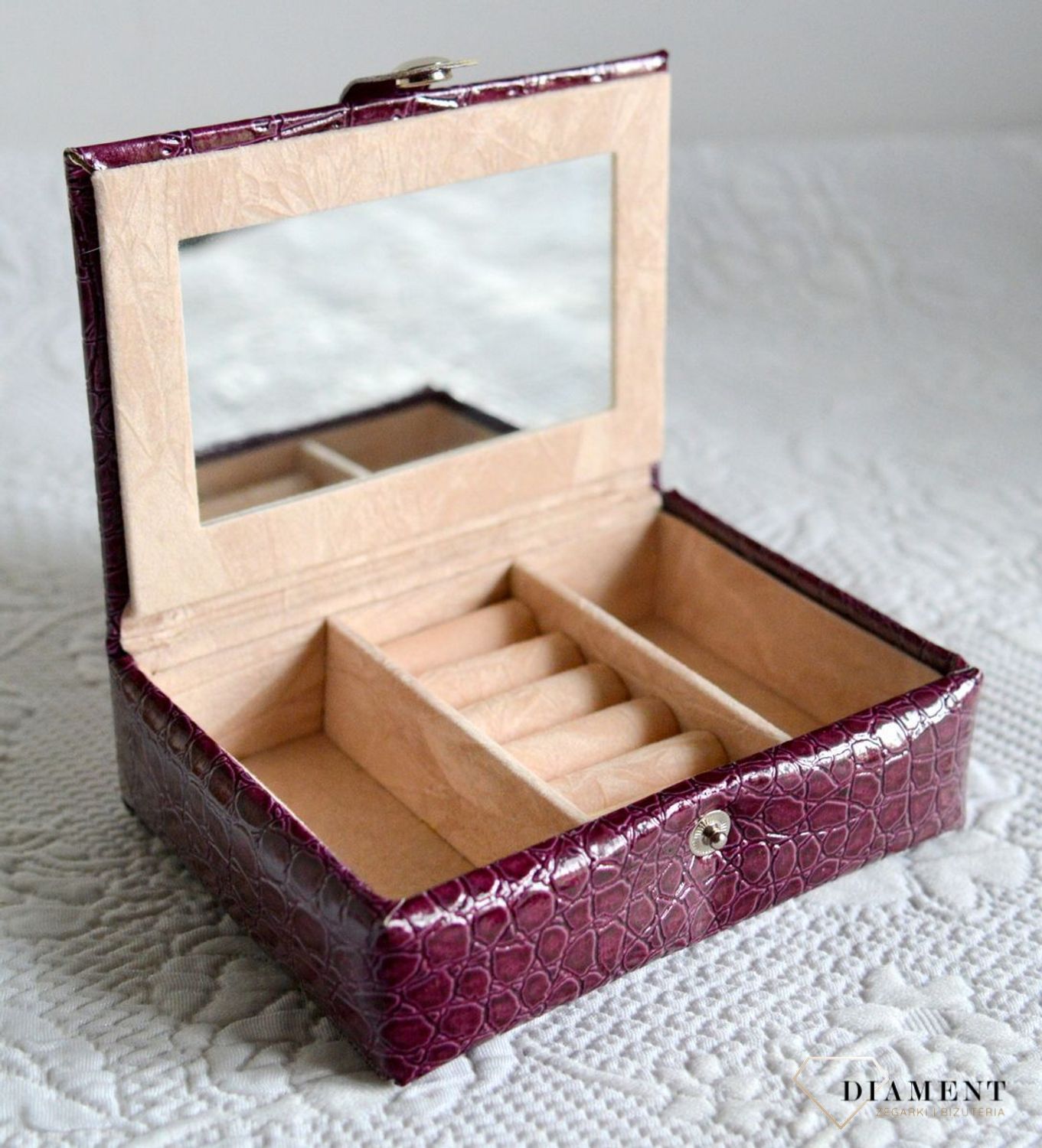 Elegancka, praktyczna i modna,szkatułka na biżuterię to przemyślany prezent na wesele, przyjęcie urodzinowe. Ekskluzywny, mały rozmiar można schować w torebce. (3).JPG