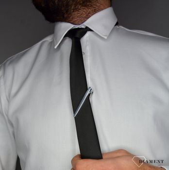 Zestaw zapinka do krawata i spinki do mankietów SPK108 Elegancki zestaw zapinka do krawata i spinki do mankietów z matowymi wstawkami. Idealny prezent dla mężczyzny.  (4).JPG