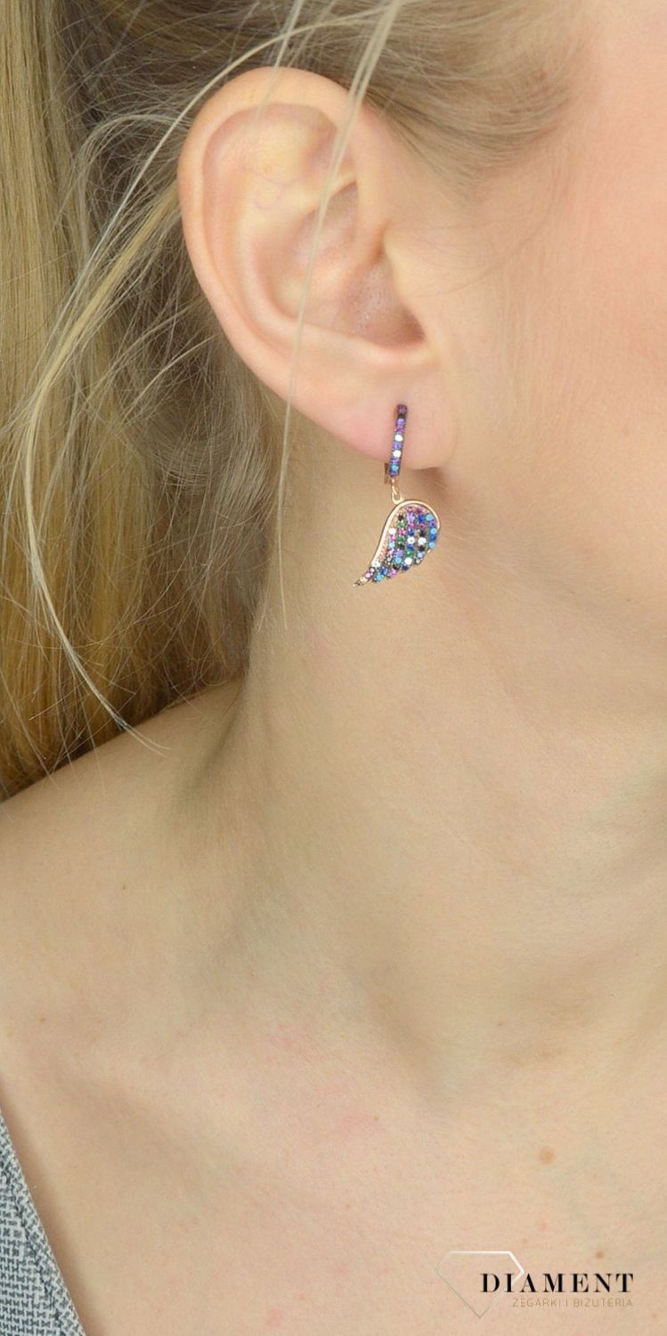 Kolczyki srebrne pozłacane skrzydła z kolorową cyrkonią SQK00000-051.jpg