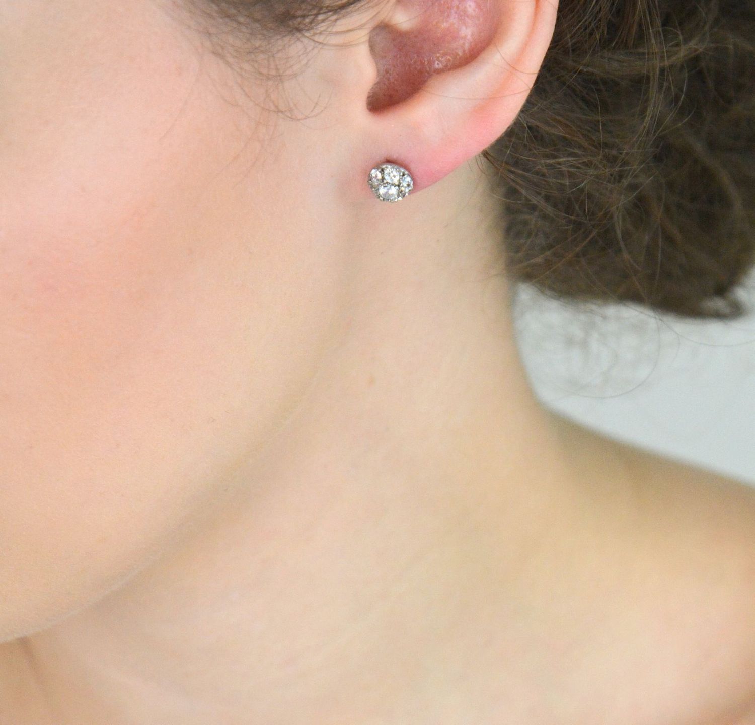 Srebrne Kolczyki 925 Półkule z Białymi Cyrkoniami – Na Sztyft, 0,8 cm, 1,65g.jpg