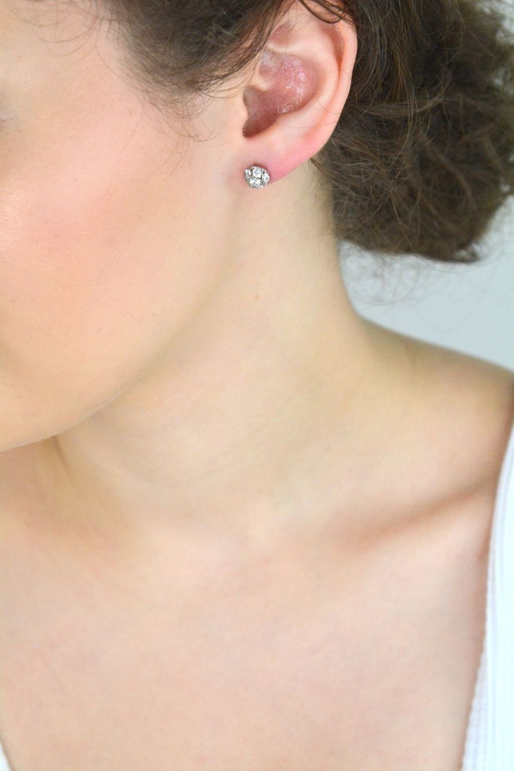 Srebrne Kolczyki 925 Półkule z Białymi Cyrkoniami – Na Sztyft, 0,8 cm, 1,65g.jpg