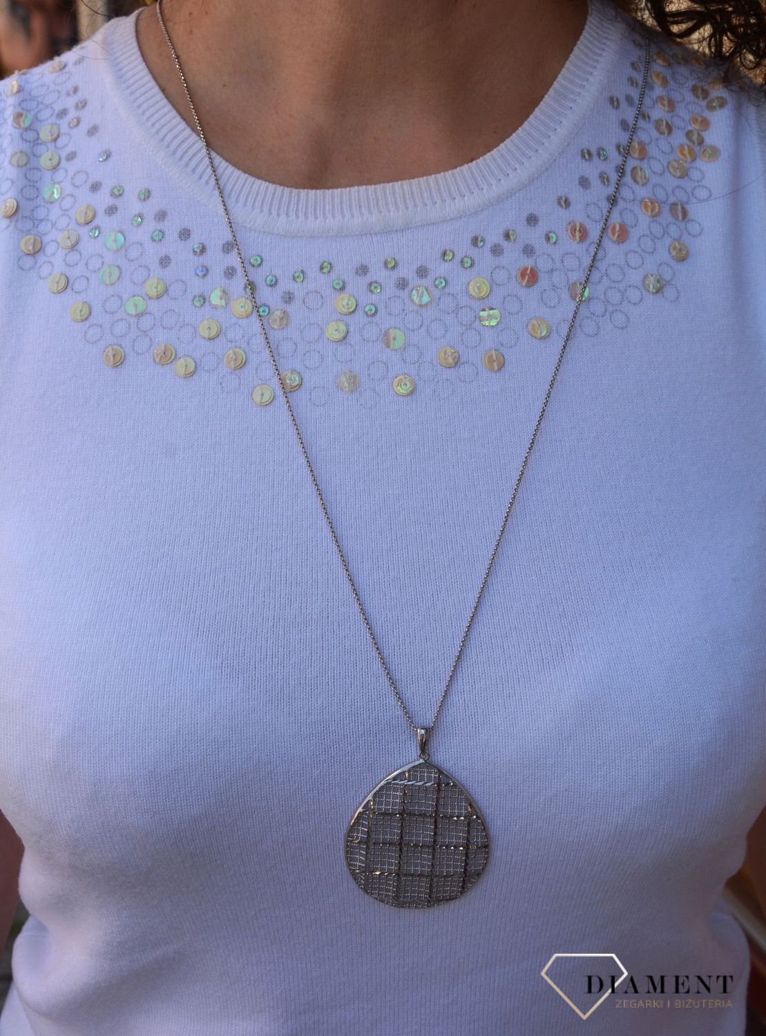 Srebrny naszyjnik kółko z siateczka SRN000000-072.jpg