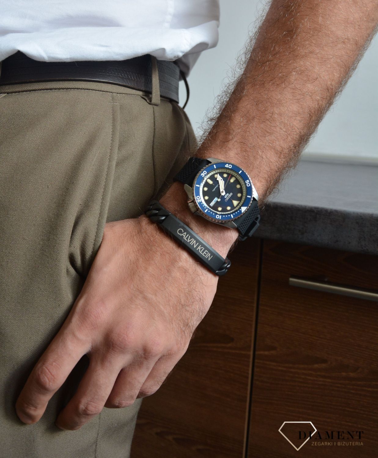 Zegarek męski Seiko 5 Sports Suits Style Automatic.1.jpg