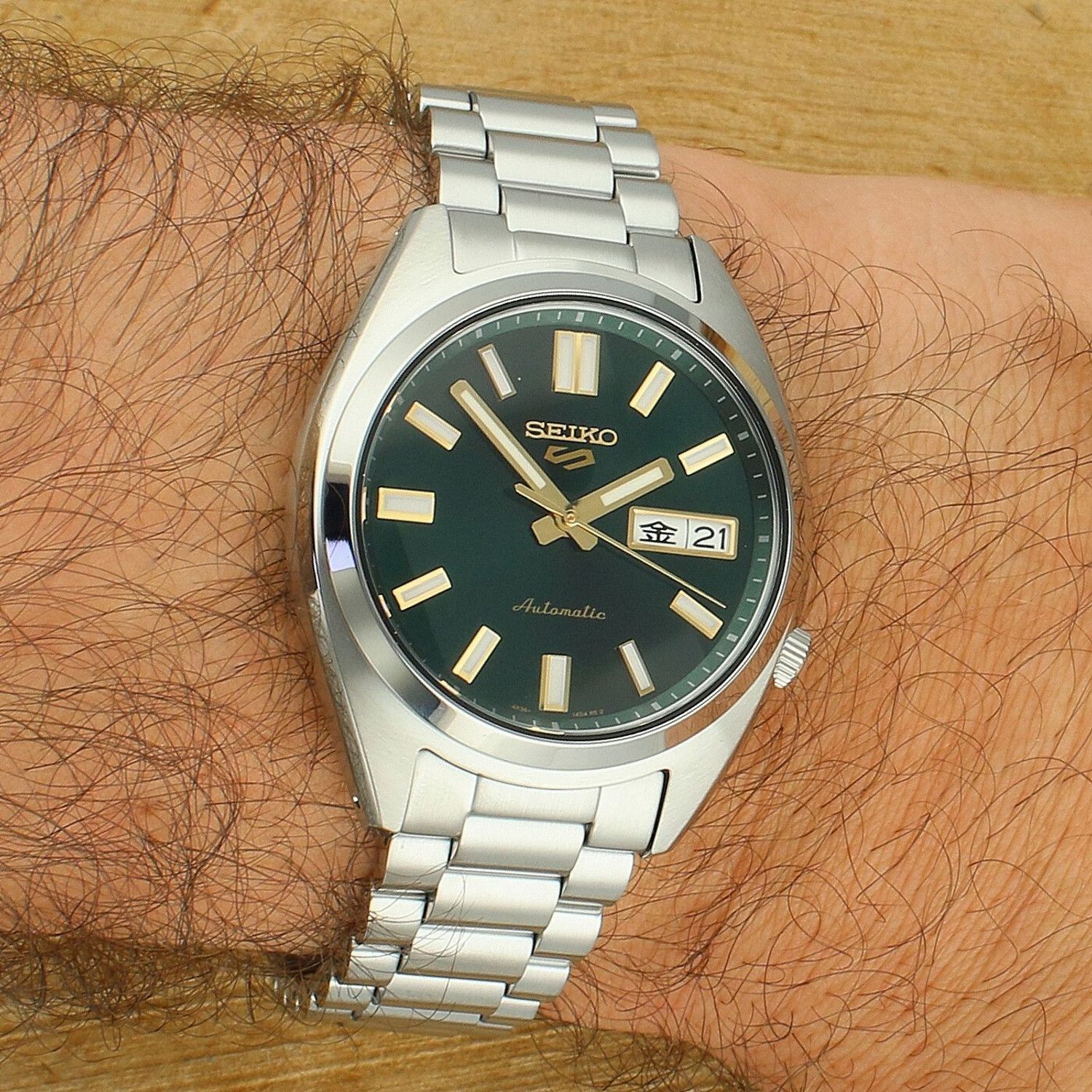 Seiko 5 Sports SRPL57K1 SNXS Green Tie – męski zegarek automatyczny z zieloną tarczą fashion.jpg