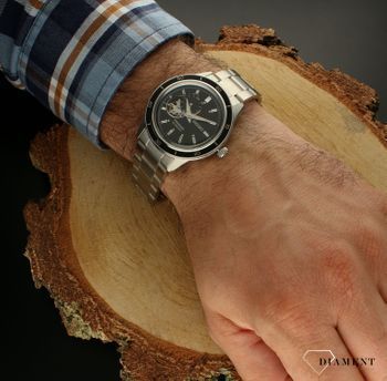 Zegarek męski Seiko Presage Automatic SSA425J1 to zegarek mechaniczny wyposażony dodatkowo w urządzenie nazywane automatycznym naciągiem. Takie rozwiązanie pozwala wykorzystać naturalny ruch ręki do nakręcenia zegarka. Zegarek (1).jpg