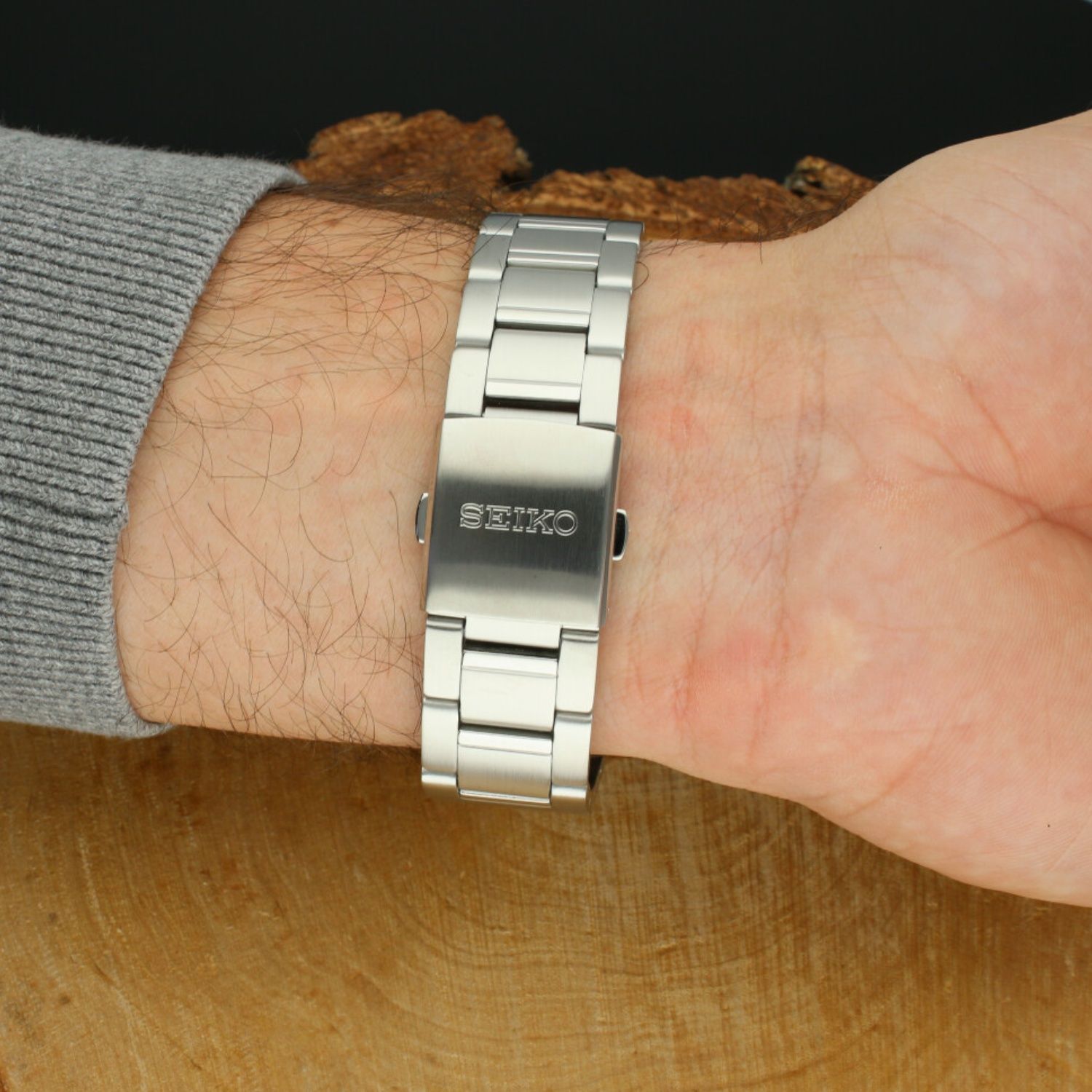 Zegarek Seiko Classic Chronograph SSB447P1 – Męski zegarek kwarcowy z szafirowym szkłem.jpg