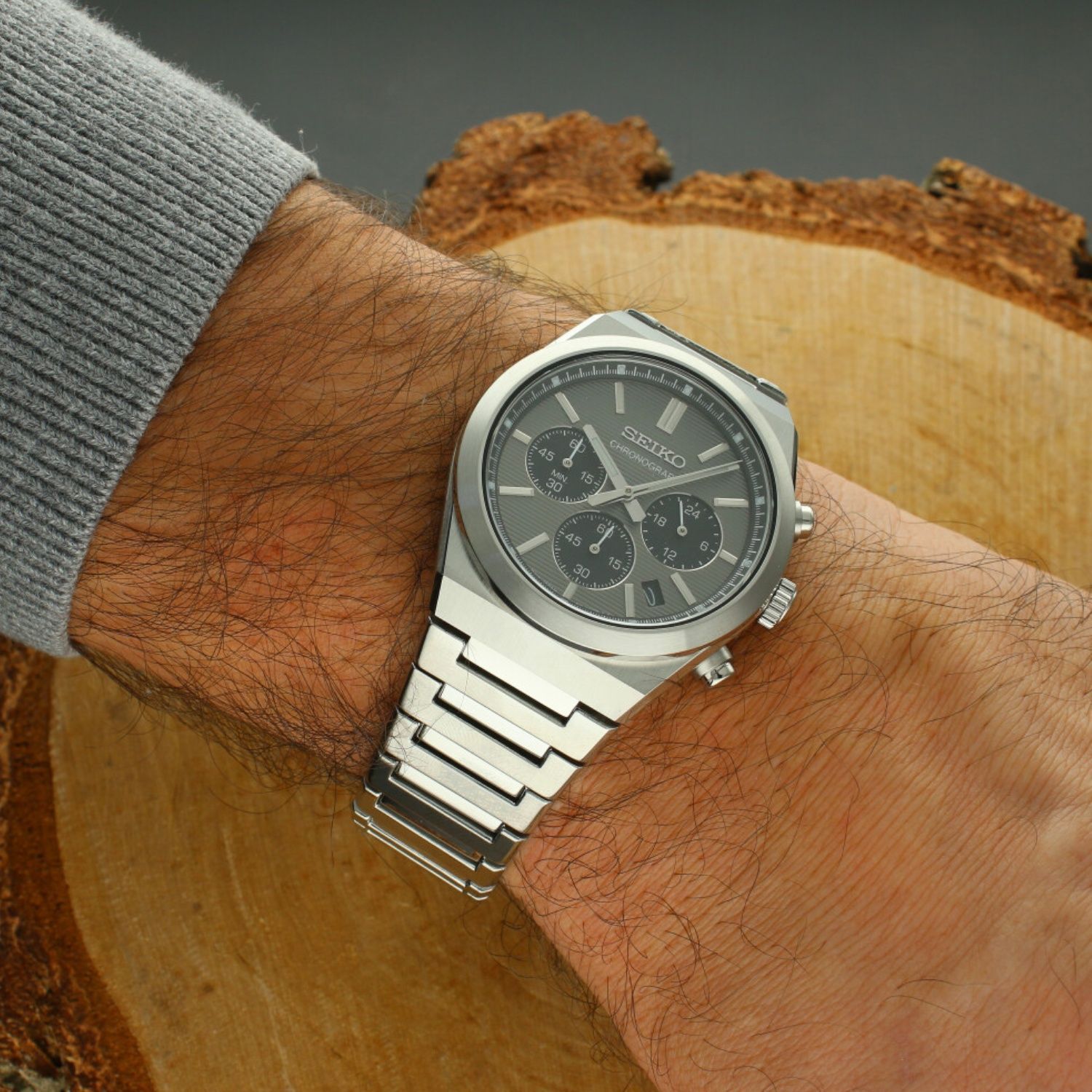 Zegarek Seiko SSB455P1 – Męski zegarek kwarcowy Chronograph z szafirowym szkłem.jpg