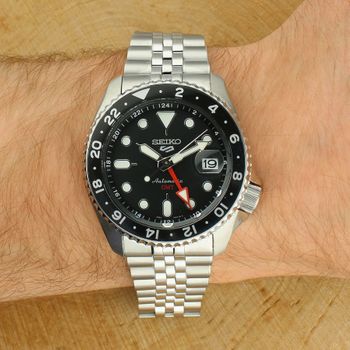 Zegarek męski Seiko 5 Sports GMT Black Grape Automatic 4R34 – Dual Time SSK001K1 zeagrek.jpg