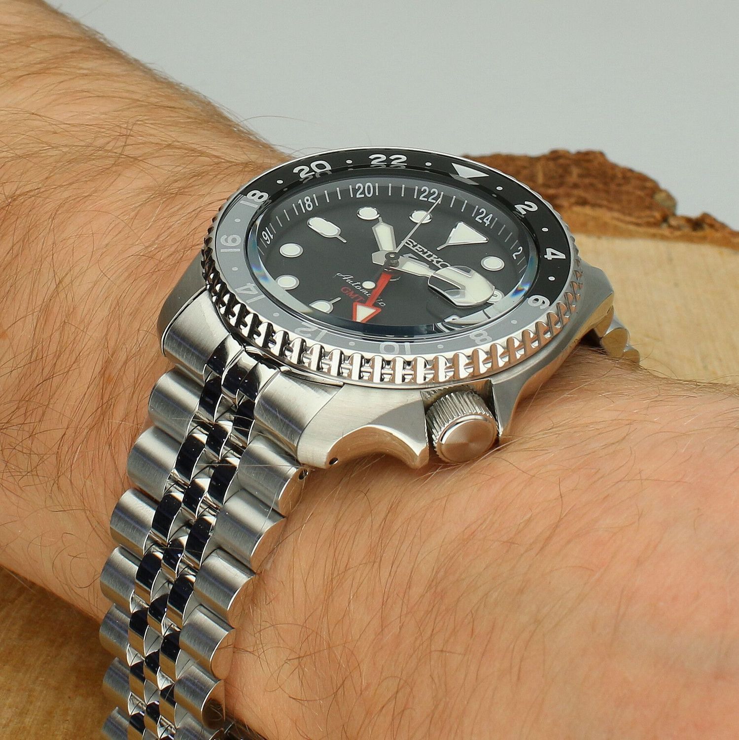 Zegarek męski Seiko 5 Sports GMT Black Grape Automatic 4R34 – Dual Time SSK001K1.jpg