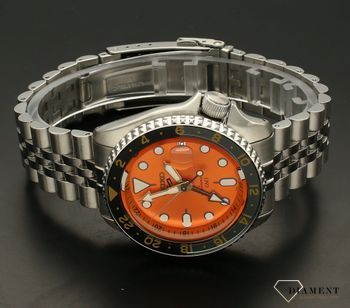 Zegarek męski Seiko 5 Sports GMT Mikan Orange SKX Re-Interpretation SSK005K1. Zegarek męski Seiko. Zegarek dla nurków. Zegarek sportowy. Zegarek sportowy Seiko idealny na prezent (1).jpg