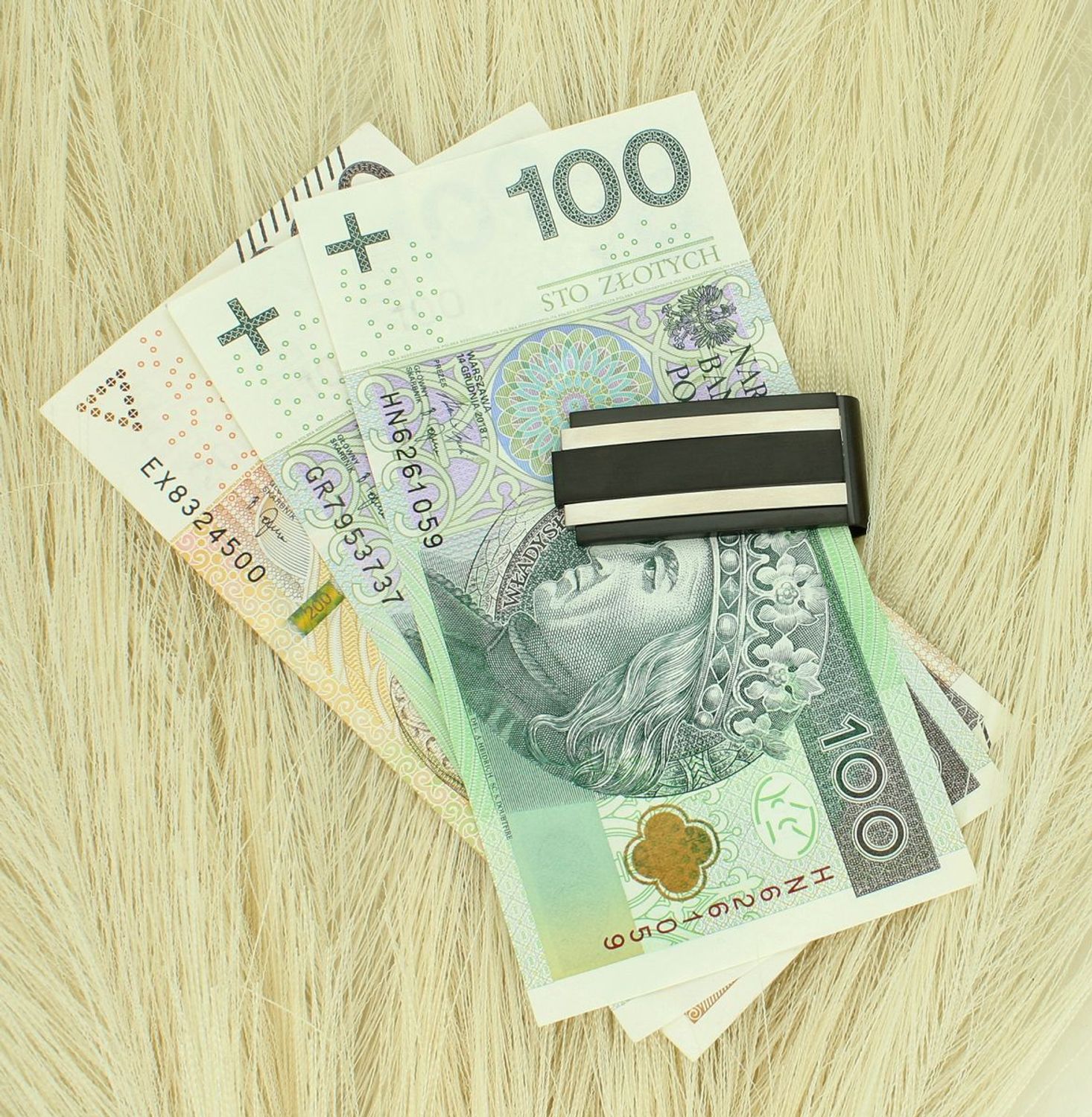 Klips do banknotów z czarnym dodatkiem SSSZ0014SE8SC00 💰✨klips na banknoty, spinacz do banknotów, klips do banknotów srebrny, Męski gadżet wykonany ze srebra, materiału 11.jpg