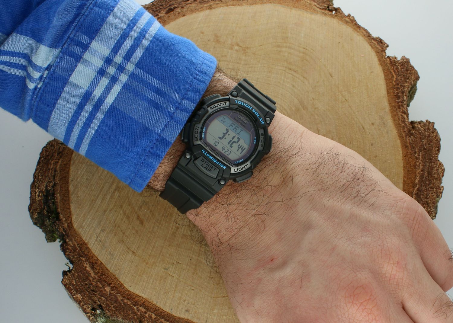 Zegarek męski Casio Sport STL-S300H-1AEF🕦 wyposażony jest w kwarcowy mechanizm, zasilany za pomocą baterii. 🕦Posiada bardzo wysoką dokładność mierzenia czasu +- 10 sekund w przeciągu 30 dni. 🕦1.webp