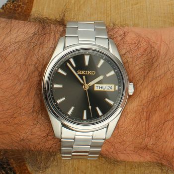 Zegarek męski Seiko Classic SUR343P1 na bransolecie z szafirowym szkłem fashion.jpg