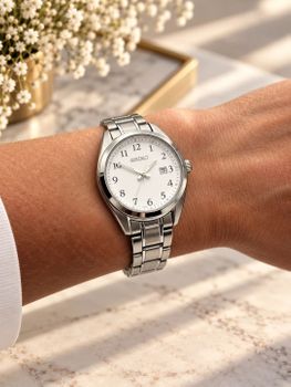 Seiko SUR465P1 – damski zegarek z białą tarczą  Diament.jpg