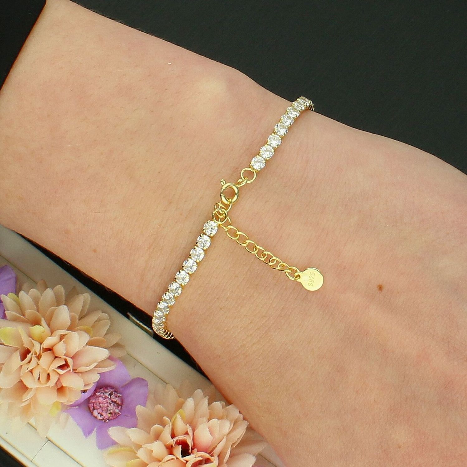 Srebrna Bransoletka Celebrytka Pozłacana 925 – Tenisówka z Białymi Cyrkoniami.jpg