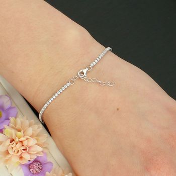 Srebrna Bransoletka Tenisówka 925 z Białą Cyrkonią i Ozdobnym Kółkiem 17+3 cm zapięcie.jpg