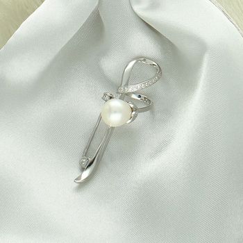 Broszka srebrna 925 kwiatek z perełką i cyrkonią  SVLD0008XD2P100.jpg