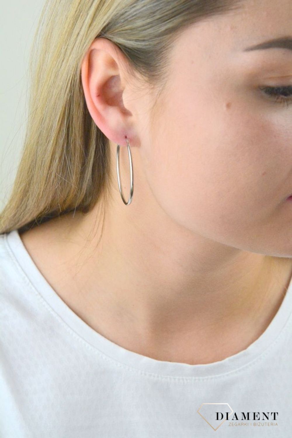 Srebrne kolczyki 925 klasyczne koła 4 cm SVLE0208XD50040. Jest to świetny pomysł na prezent. Minimalistyczne kolczyki. SVLE0208XD50040.jpg