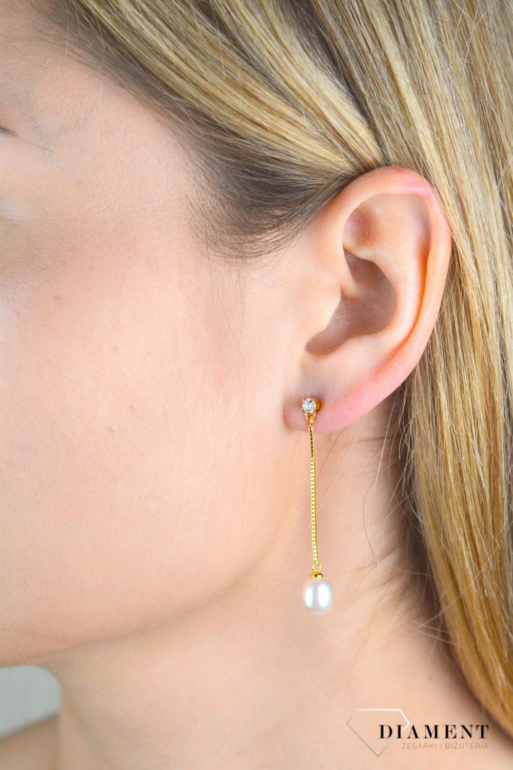 Kolczyki srebrne damskie 925 wiszące pozłacane łańcuszki z perełką SVLE0559SD2GP00.jpg