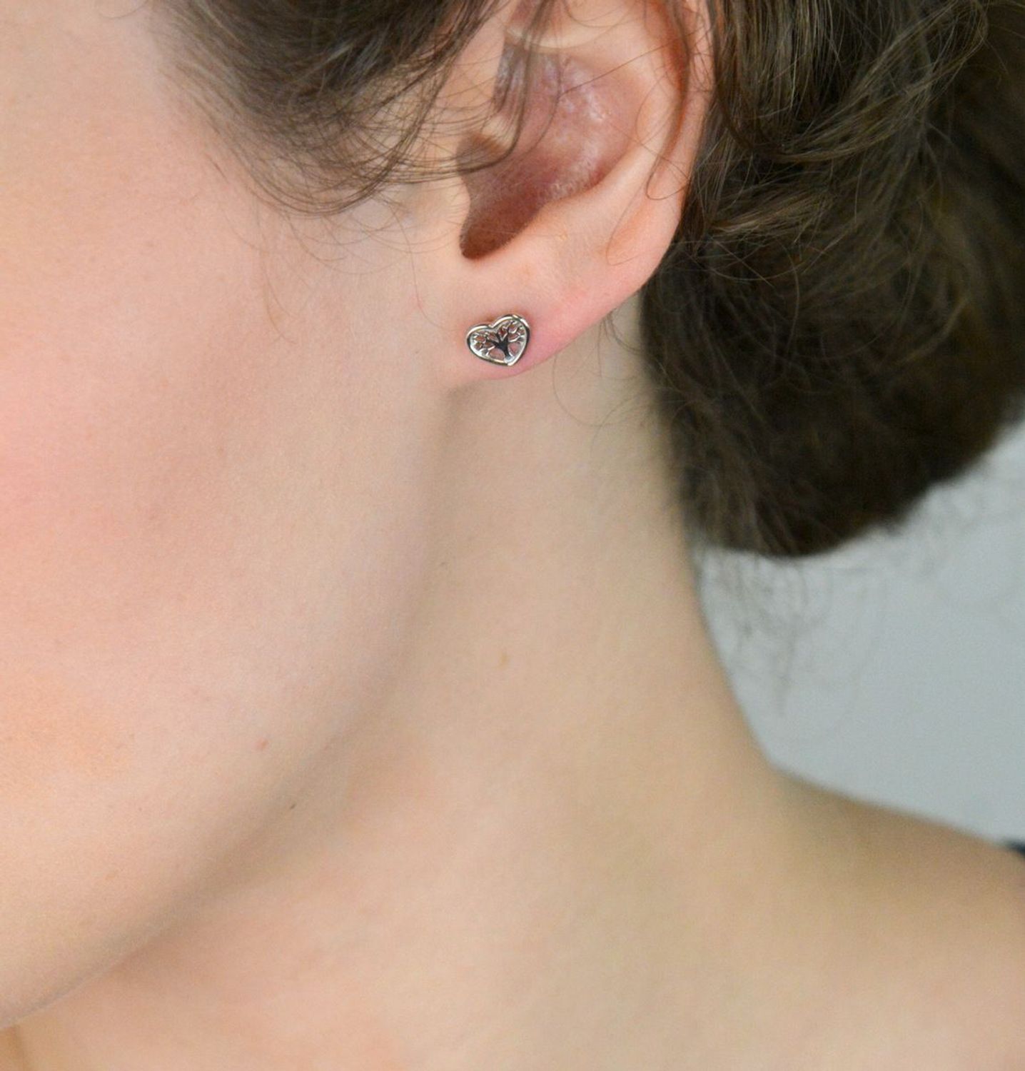 Srebrne kolczyki serduszka z drzewkiem szczęścia – SVLE0716XH200SR.webp