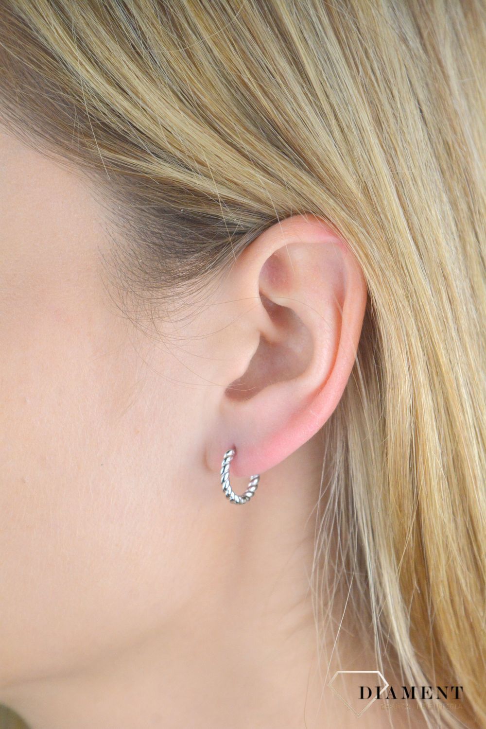 Kolczyki srebrne damskie 925 ozdobne kółeczka SVLE0792XE90000.jpg