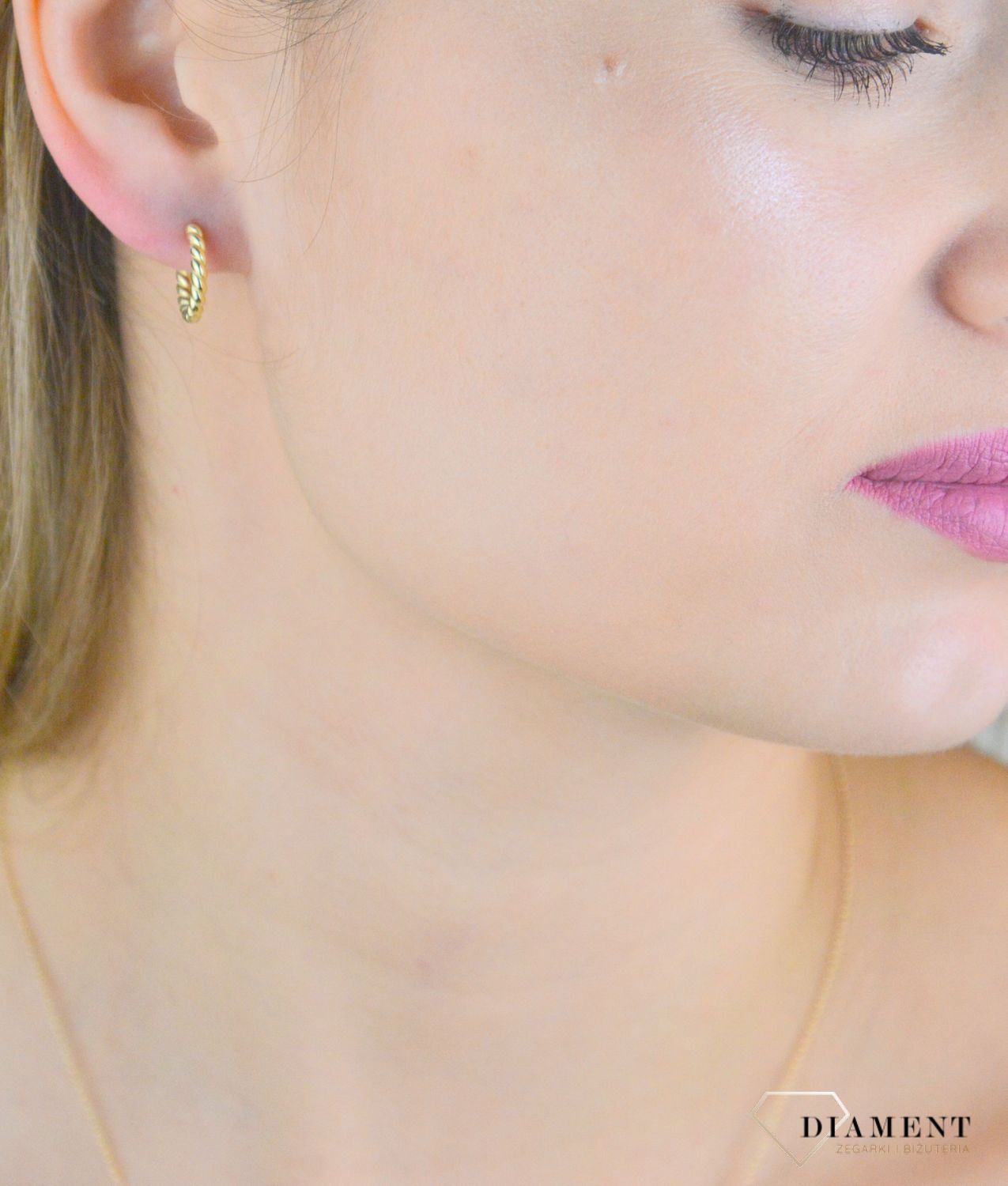 Kolczyki srebrne damskie 925 ozdobne kółeczka w pozłoceniu SVLE0792XE9GO00..JPG