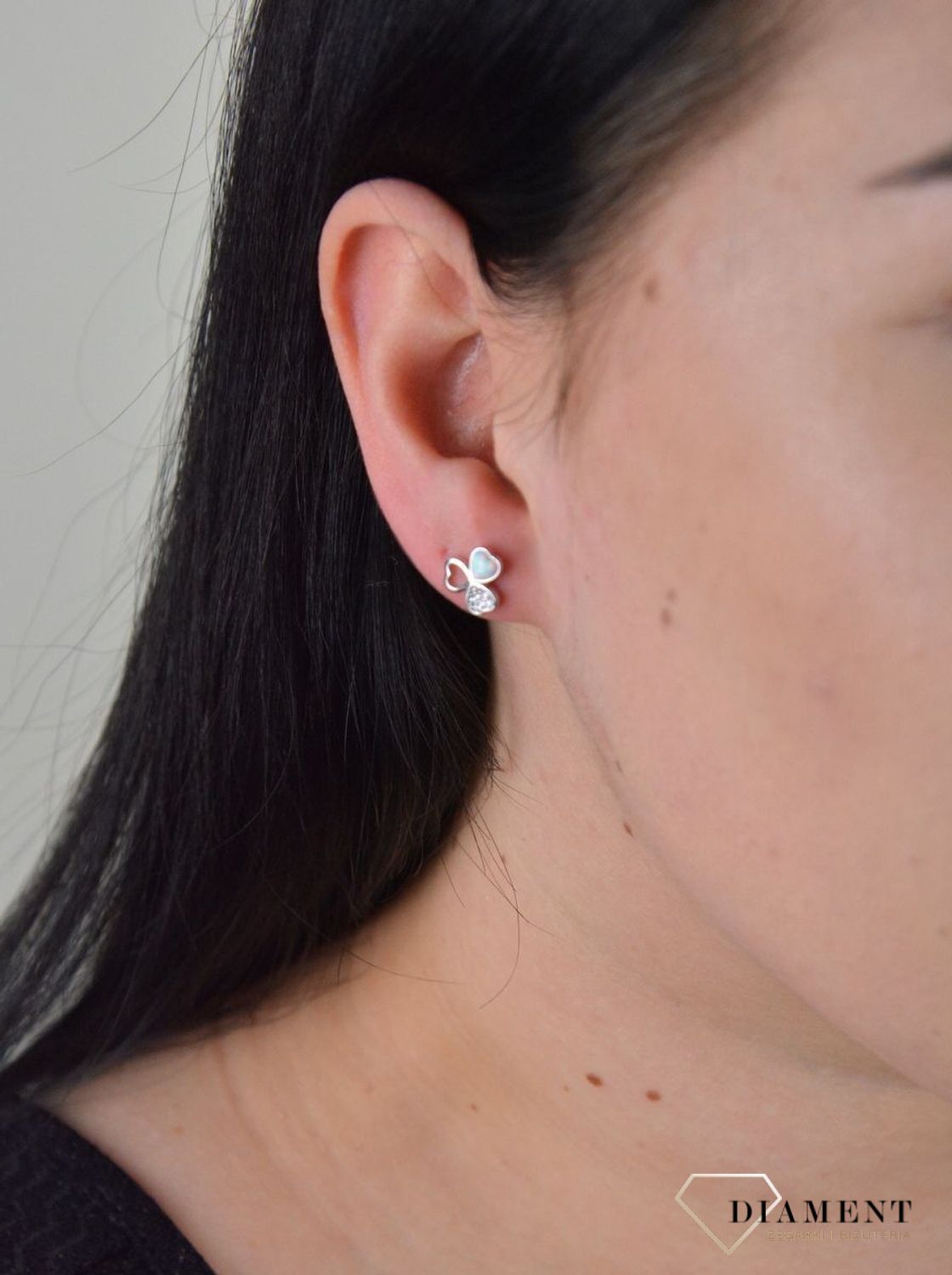 Kolczyki srebrne koniczynka opal syntetyczny SVLE1011XF6O100.jpg