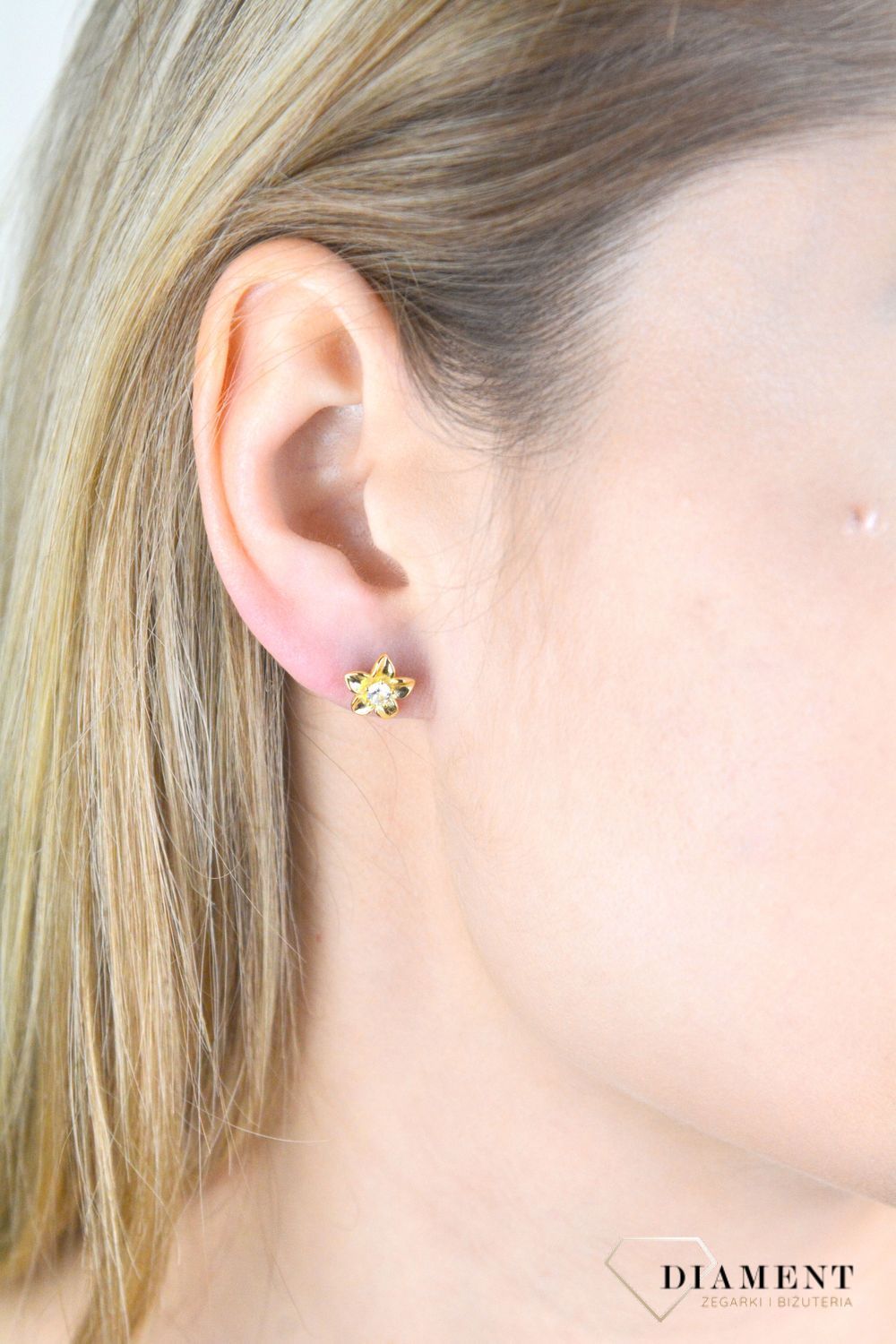 Srebrne kolczyki damskie 925 pozłacane kwiatki SVLE1576XH2GOSR. Kolczyki srebrne damskie. Kolczyki srebrne pozłacane. Kolczyki wkrętki kwiatki pozłacane. Kolczyki z zakręcanym zapięciem. Srebrne biżuteria damska. Kolczyki srebrne na prezent..JPG