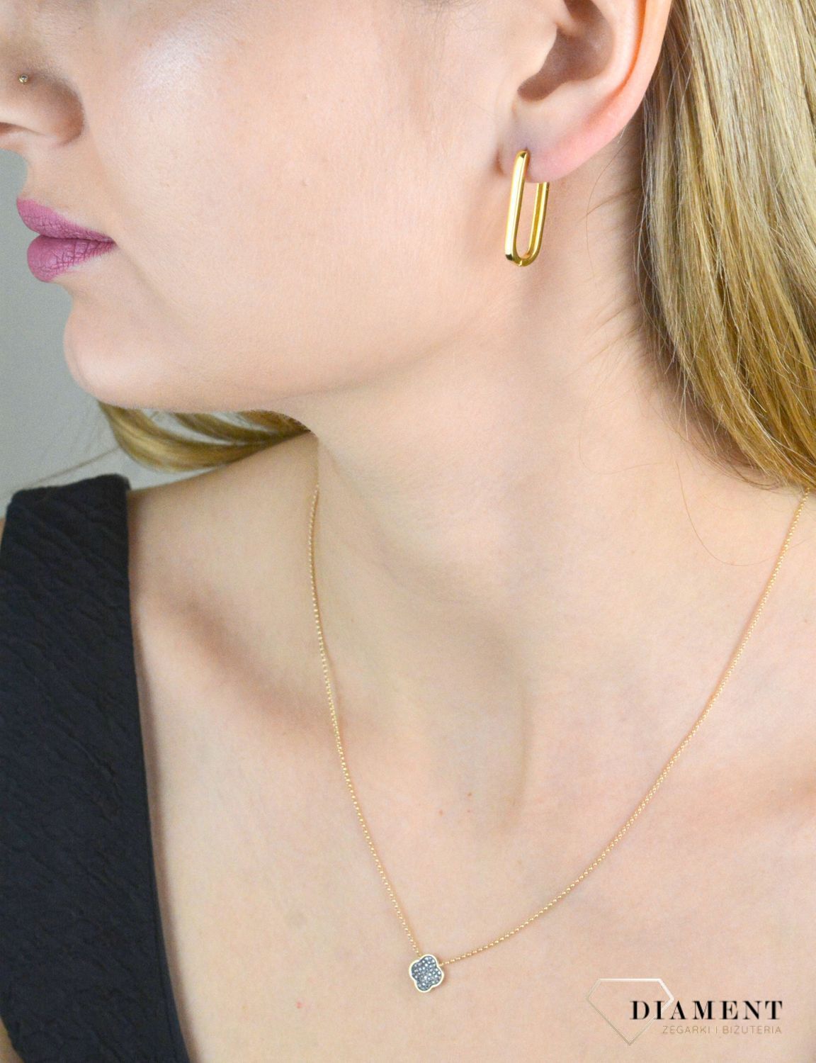 Kolczyki srebrne damskie 925 podłużne geometryczne pokryte złotem SVLE1696XJ4GO00. Srebrne kolczyki podłużne. Srebrne kolczyki pokryte złotem. Kolczyki srebrne podłużne w pozłoceniu. Kolczyki srebrne damskie podłużne  idealne na prezent..jpg