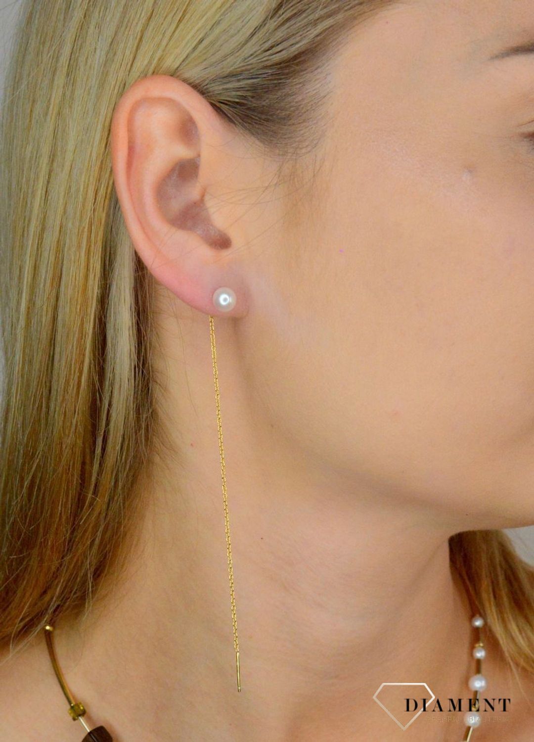 Srebrne kolczyki damskie 925 perły na łańcuszku pozłacanym SVLE1838X75GP00. Srebrne kolczyki damskie. Kolczyki srebrne perełki. Srebrne kolczyki na bigiel. Srebrne kolczyki z perłą idealne na prezent..jpg