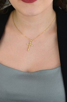 Pozłacany naszyjnik z krzyżykiem i cyrkoniami 45 cm srebro 925 ✝️✨ (3).jpg