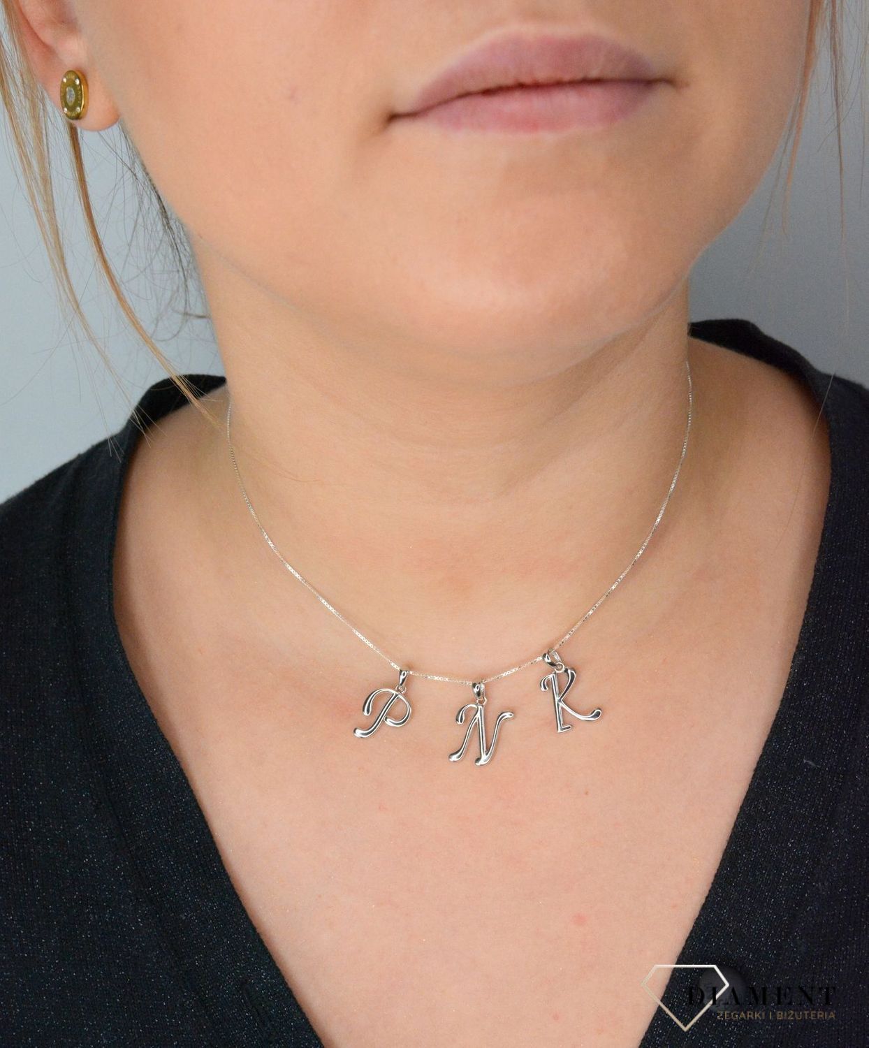 Srebrna zawieszka Literka K SVLP0364XH2000K.Jedyna w swoim rodzaju srebrna zawieszka w kształcie literki K1.jpg