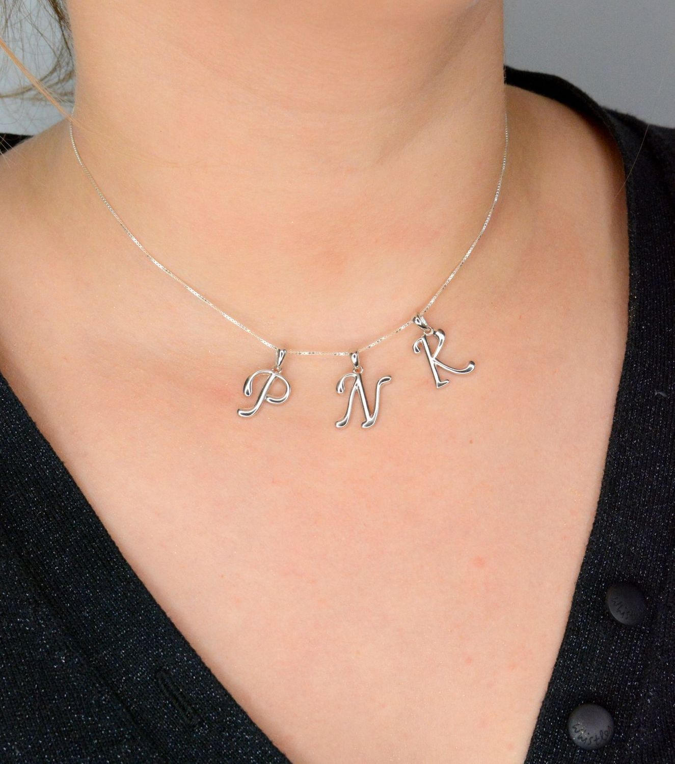 Srebrna zawieszka Literka K SVLP0364XH2000K.Jedyna w swoim rodzaju srebrna zawieszka w kształcie literki K1.jpg