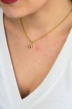 Zawieszka pozłacana srebrna 925 kwadrat z cyrkoniami  SVLP0469SH2GR00 (2).jpg