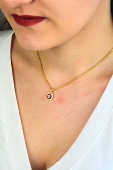 Zawieszka pozłacana srebrna 925 kwadrat z cyrkoniami  SVLP0469SH2GR00 (5).jpg