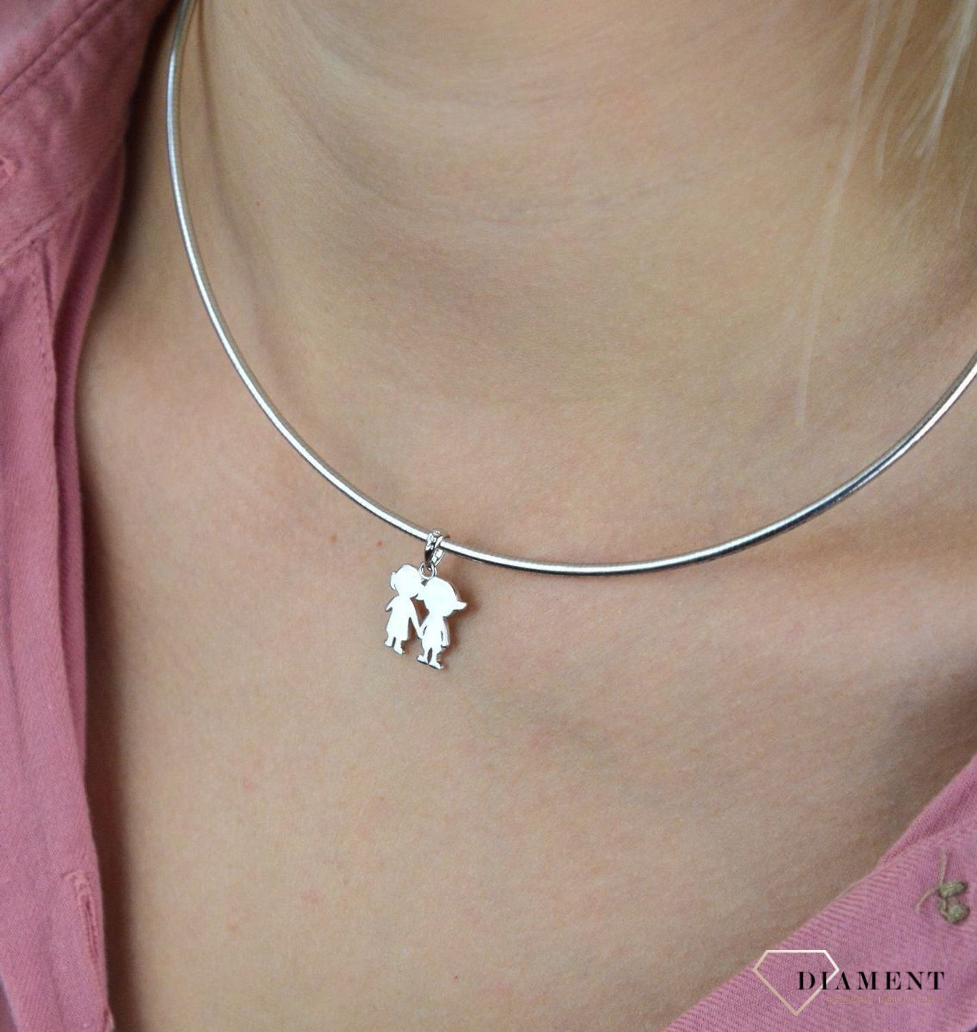 Srebrna zawieszka 925 gładka chłopiec dziewczynka SVLP0561XH20000. Srebrna zawieszka do łańcuszka. Srebrna zawieszka rodzeństwo. Srebrna zawieszka idealna na prezent dla mamy..jpg